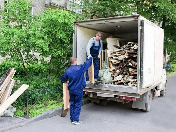 Фото Вывоз и утилизация строительного мусора.