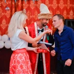 Фото №5 Ведущие на праздник