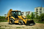 фото Экскаватор-погрузчик YUGONG 45-25 дв YUCHAI телескопическая стрела, быстросъём, ковш 4 в 1