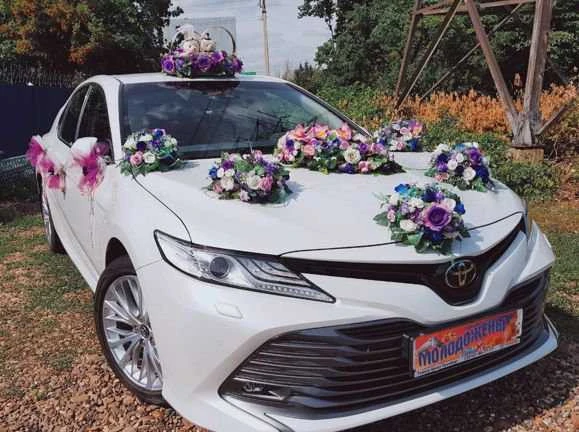 Фото Автомобили на свадьбу, аренда украшений