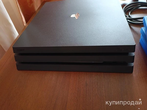 Фото Продаю PlayStation 4 Pro