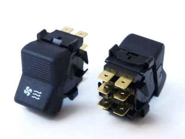 Переключатель П147М.04.11 отопителя П147М.01.17