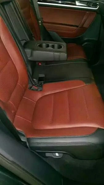 Фото Химчистка салона автомобилей любой сложности