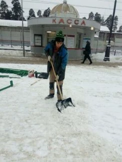 Фото Уборка снега