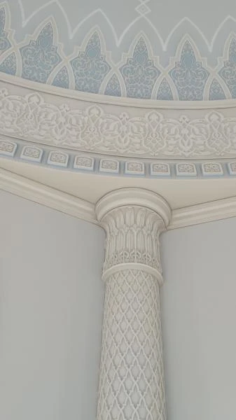 Фото Роспись лепнины