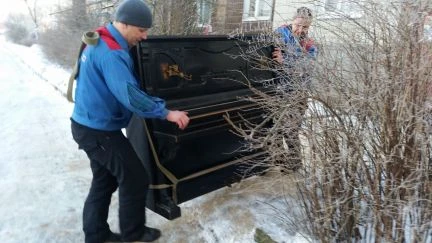 Фото Перевозка Пианино. Квартирные Переезды. Грузчики