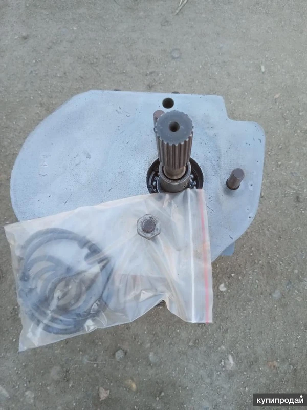 Насос питательный откачивающий 53-359-00-1 на УГП 230(300)