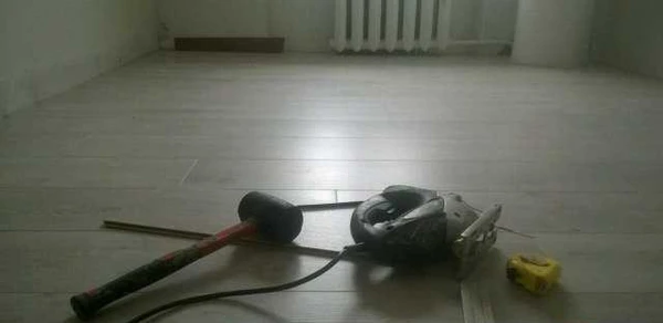 Фото Укладка ламината