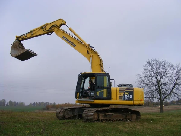 Фото Аренда экскаватора Hitachi, JСВ, Komatsu