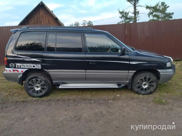 Фото Mazda MPV, 1996 год