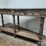 Фото №4 Консольный стол из массива дерева