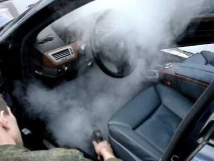 Фото Химчистка автосалонов