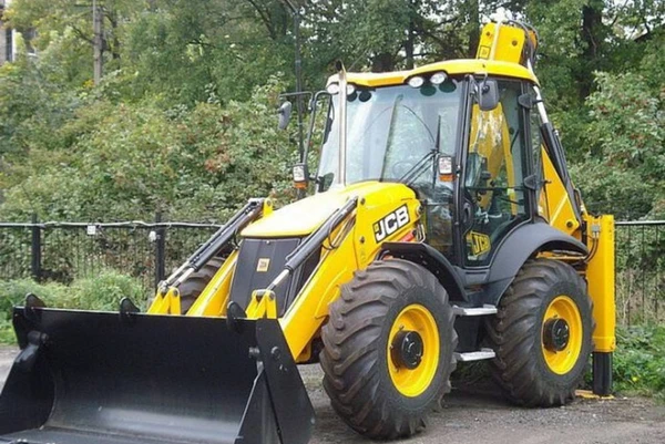 Фото Экскаватор - погрузчик JCB (3сх)