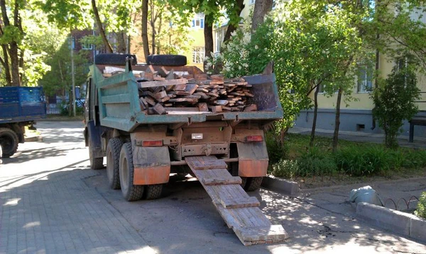 Фото Вывоз строительного мусора