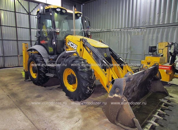 Фото Экскаватор-погрузчик JCB 3CX Super