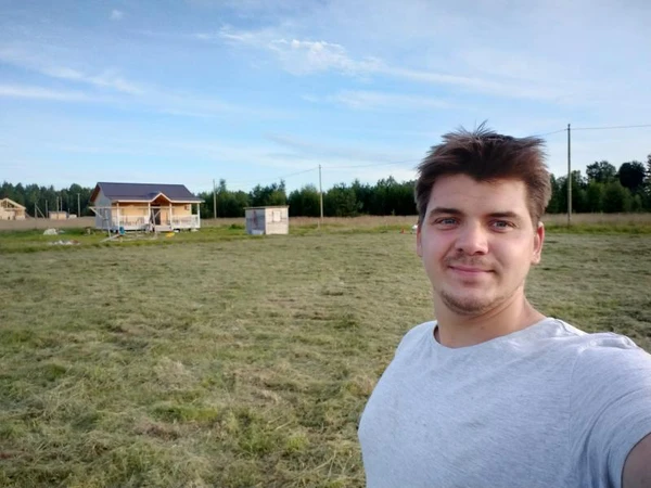 Фото Жить на даче вечно, ничего не делать и плодить детей. 