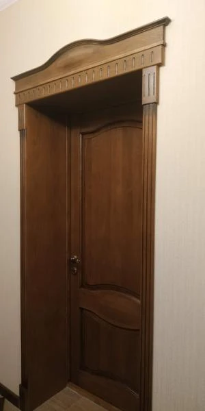 Фото Деревянные Лестницы, двери и многое другое 