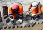 фото Благоустройство - укладка тротуарной плитки и бордюров.