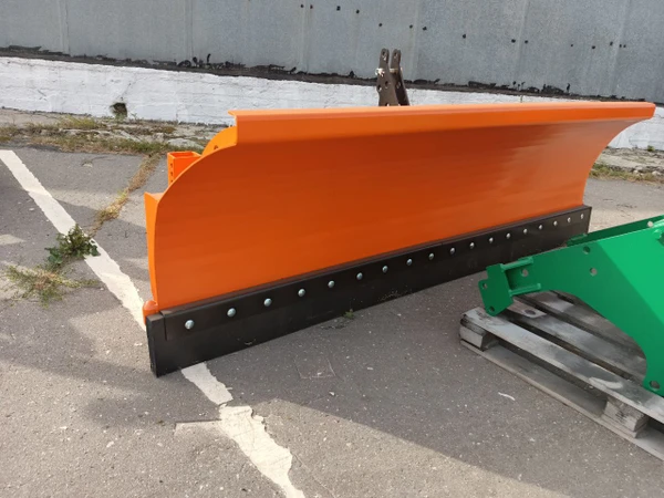 Фото Отвал мощный снегоуборочный