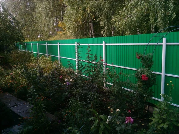 Фото Заборы в Уфе и в поселках, недорого, под ключ. 