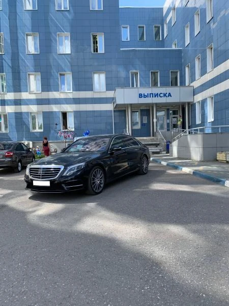Фото Авто на выписку из роддома / встреча из роддома