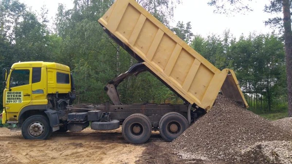 Фото Щебень 20\40 гранитный по Приозерскому району