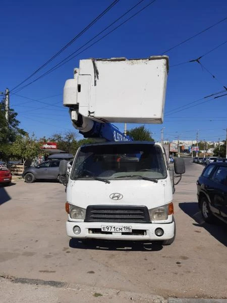 Фото Аренда автовышки в Севастополе. Автогидроподъемник