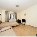 Фото №2 Сдаю на часы и сутки 1-комнатную квартиру на пр. Октября, 25