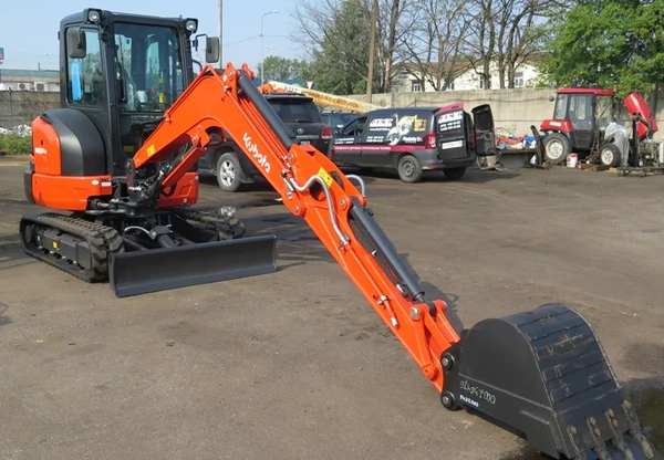 Фото Мини-экскаватор Kubota КХ 37