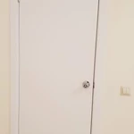 Монтаж и ремонт межкомнатных дверей 
