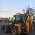 Услуги/Аренда Экскаватора-погрузчика JCB 3CX super