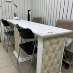 Фото №2 Стол для маникюр а