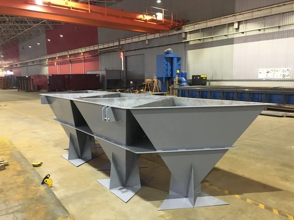 Фото Металлоформы для производства тетраэдров, пирамиды