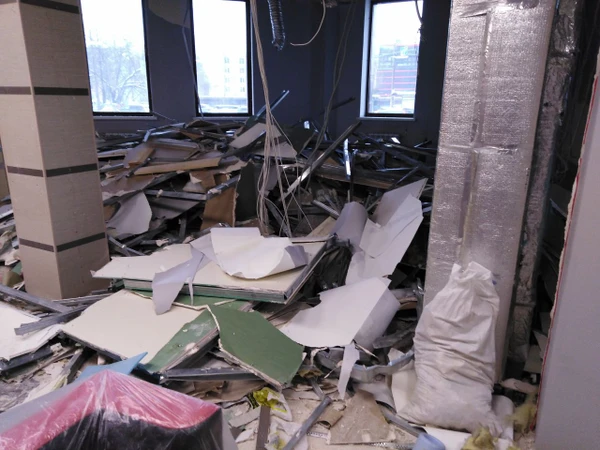 Фото Демонтаж квартир, снос аварийных домов,пристроек,зданий,строений