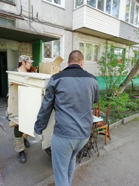 Фото Вывоз/сбор мусора, старой мебели/хлама.