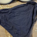 Купальник красивый)