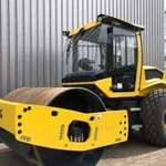 Аренда каток грунтовый вибрационный 14тн. Bomag