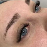 Наращивание ресниц ресничек Lashes брови