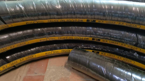 Фото Морозостойкий рукав (40C) Truck Oil S/D Rubber hose ду 76