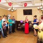 Фото №8 Ведущая(тамада) + музыкальное сопровождение (DJ)