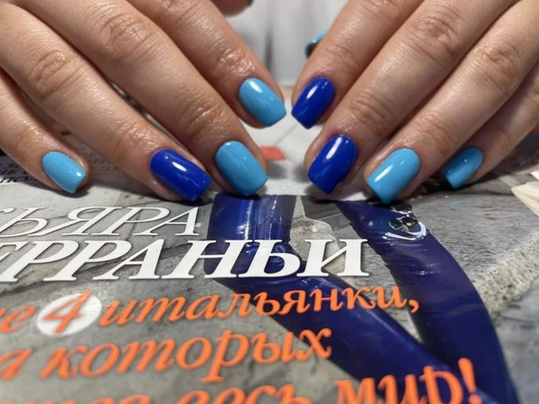 Фото Маникюр и педикюр 