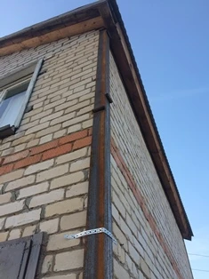 Фото Стяжка треснувших домов