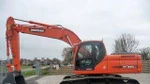 фото Экскаватор гусеничный Doosan S225NLC-V (габарит)