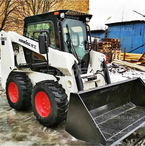 Фото Услуги минипогрузчика бобкэт bobcat s650