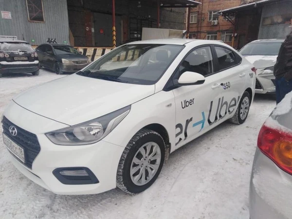 Фото Аренда автомобиля для работы в такси 