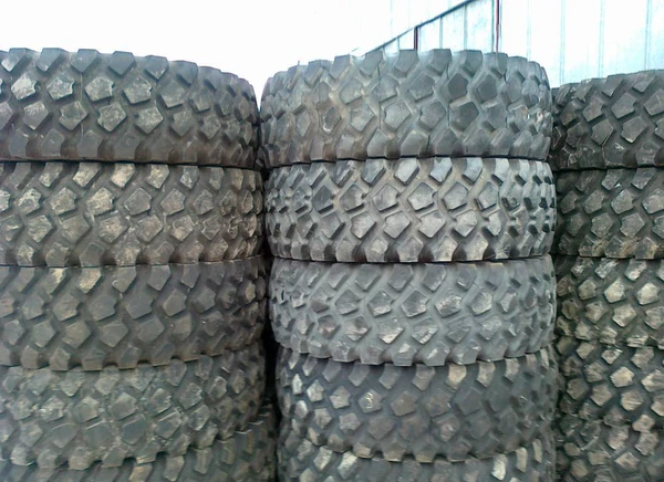 Фото Michelin XZL 16.00 r20