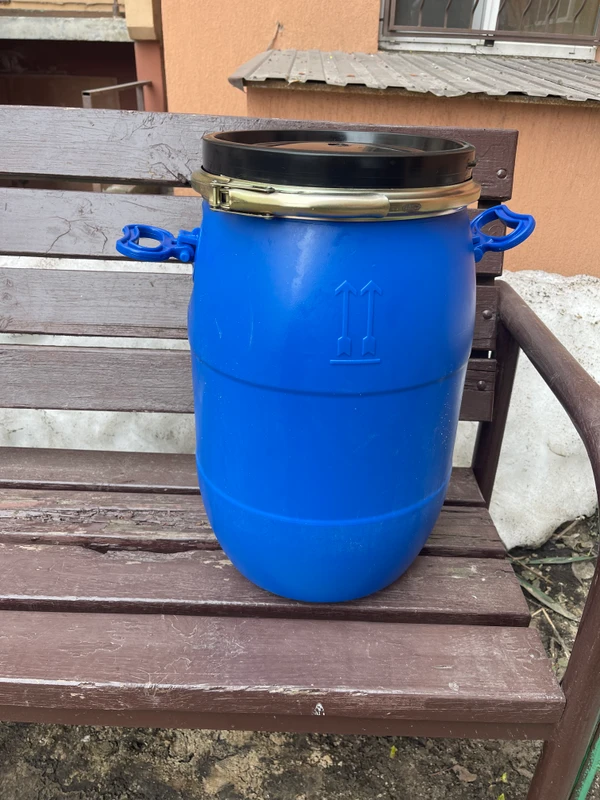 Фото Бочки 30 литров пищевые б/у