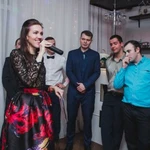 Фото №3 Яркая и стильная ведущая, не тамада