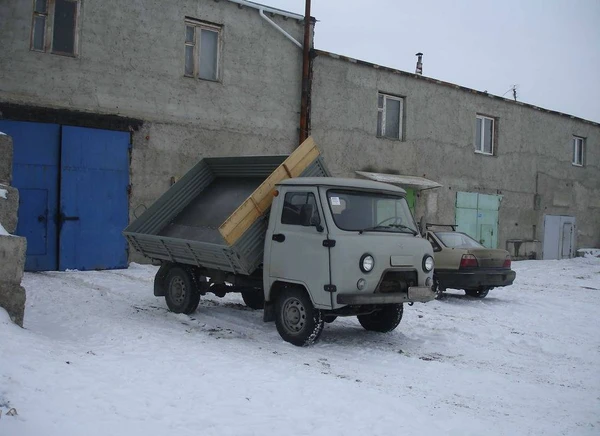 Фото Самосвальная установка на УАЗ 3303