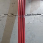 Фото №2 Стойки горнолыжные высотой - 2,5м, стенка - 3мм, с 3-мя крючками(за наличные) 20шт.